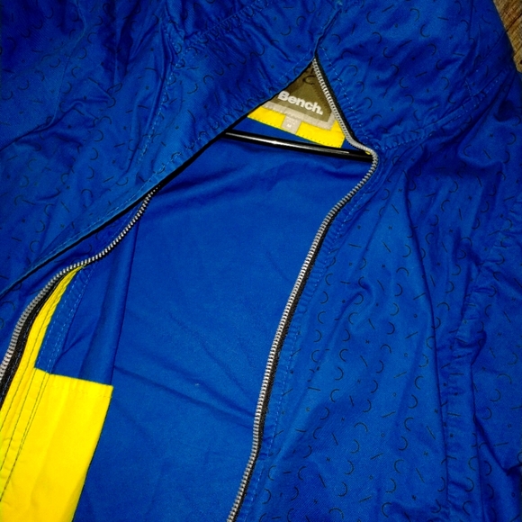 Bench Spring Jacket - Picture 3 of 3